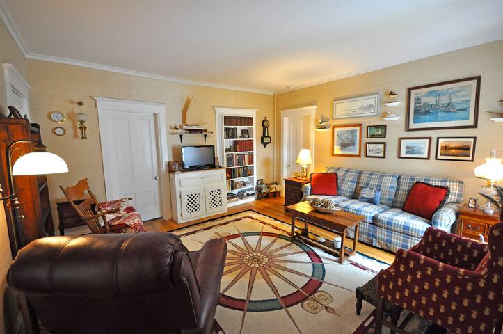 Friendship Corner Guest House Guest Suites For Rent In Harwich Massachusetts United States