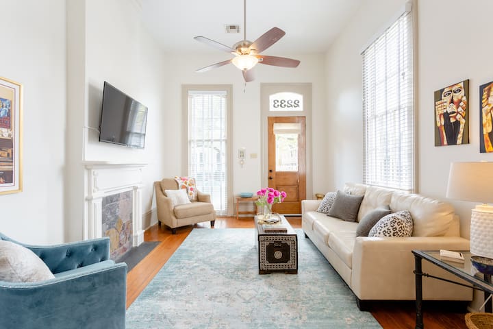 Take a Streetcar to the Quarter from a Classic Double