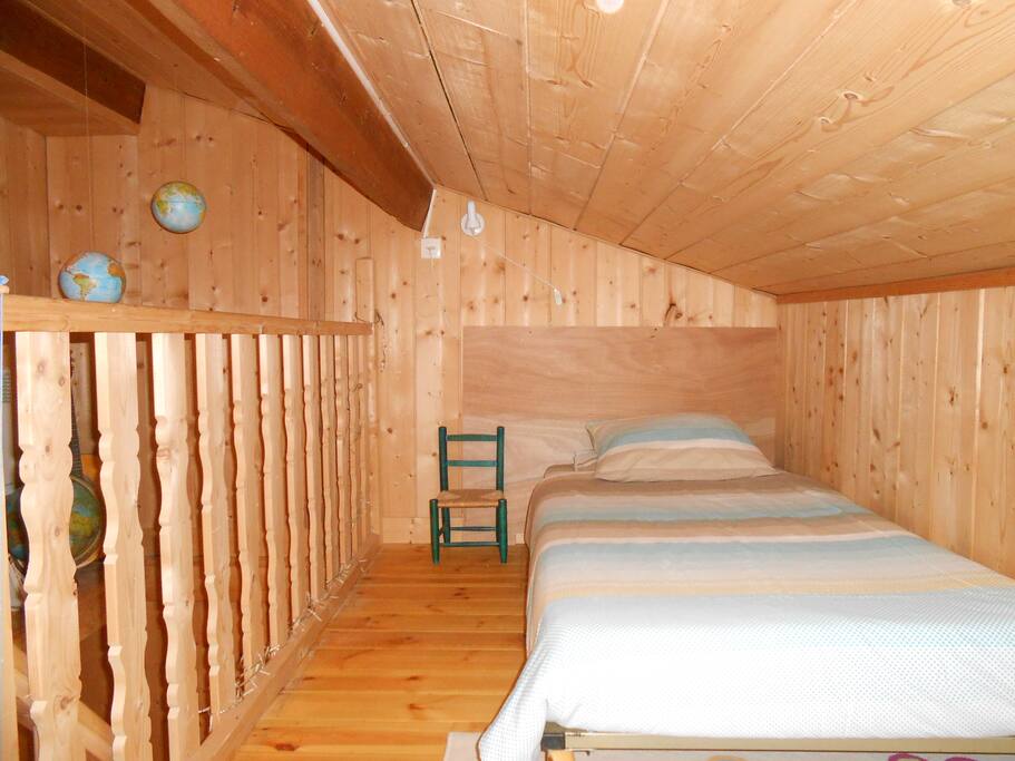 Mezzanine Chambre Bois 1er lit 90