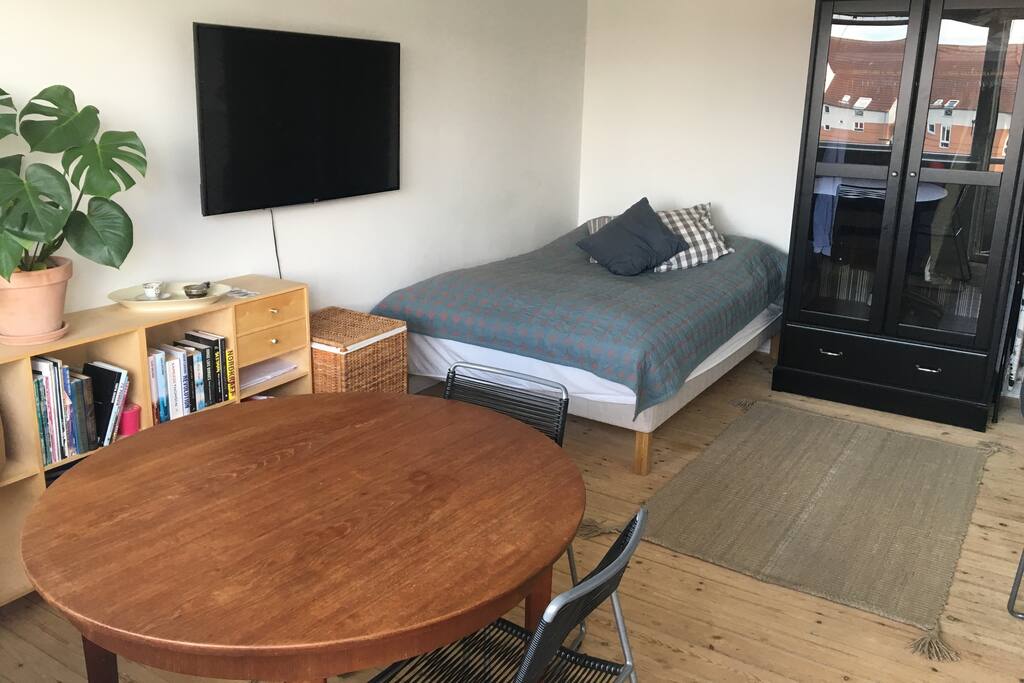 Study and bedroom