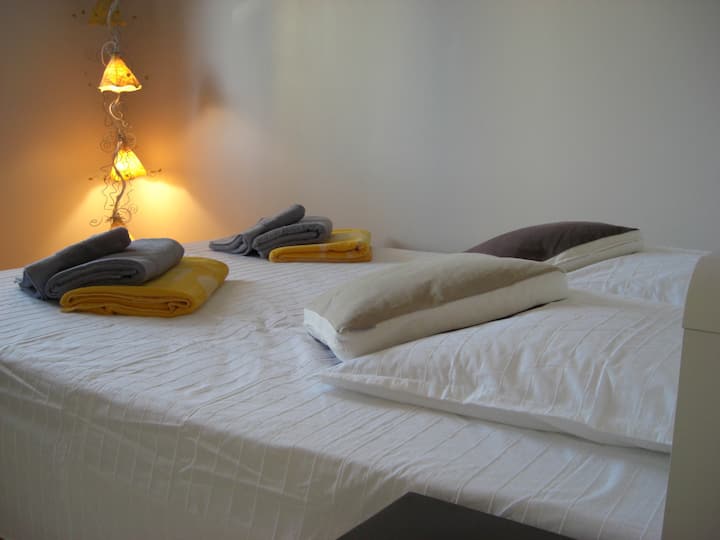 Chambre 3
Lit double