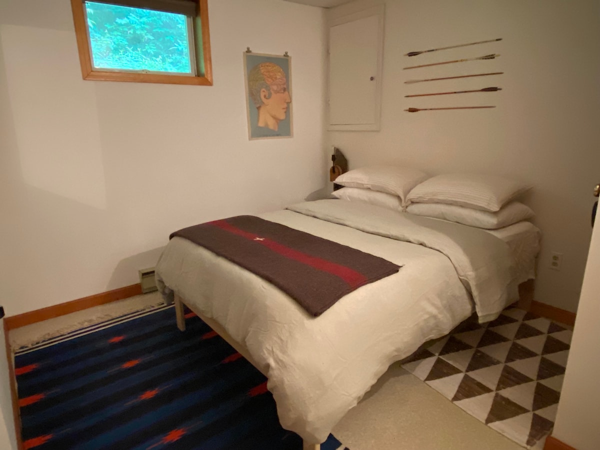 Спална соба 3 - долен кат, двоен кревет