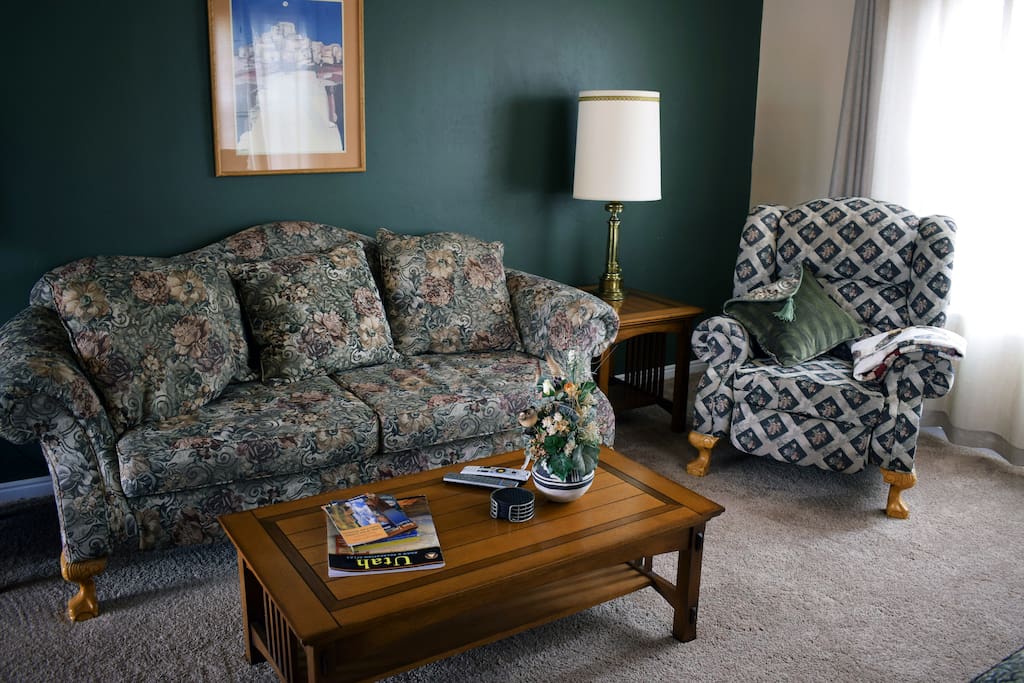 Another view of the living room.