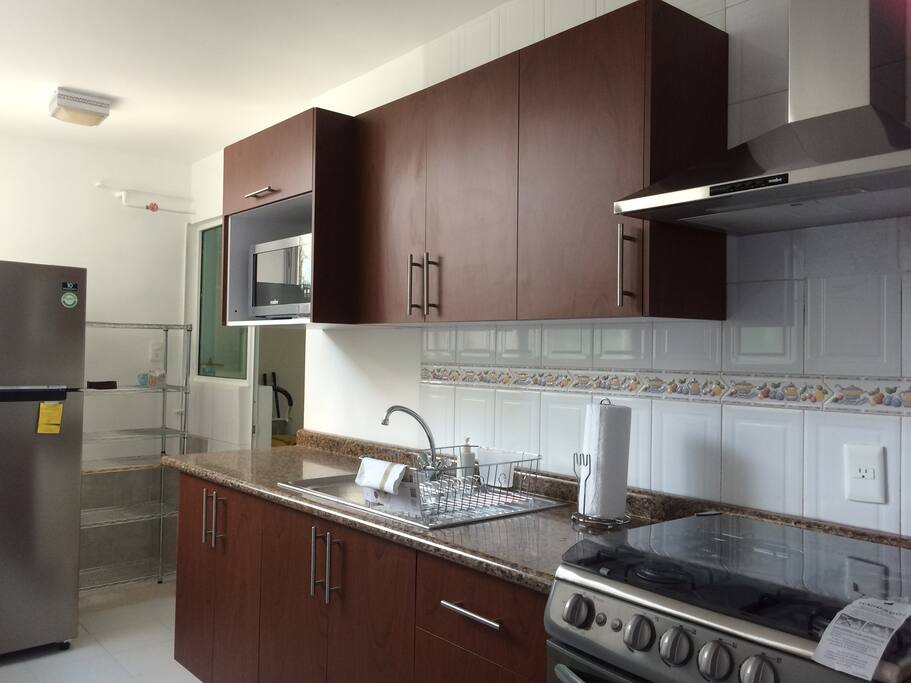Fully equipped kitchen with new appliances