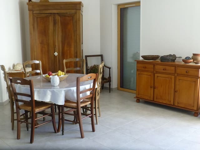 Listing in Angouleme