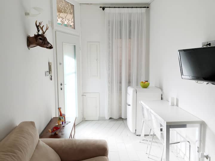 Cosy Studio In Porta Venezia - Milão
