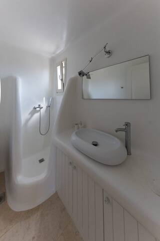 Chef included by Fantasia Villas: Villa Madison gallery image 2