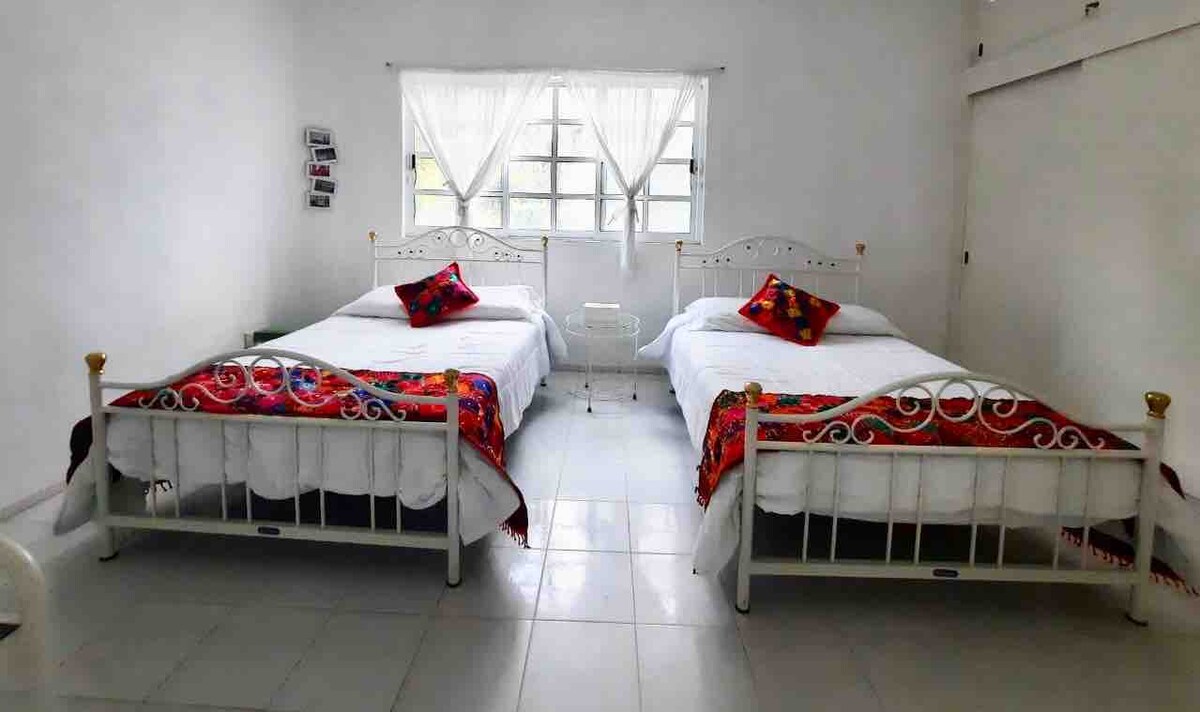 Izba č.5/Recamara #5