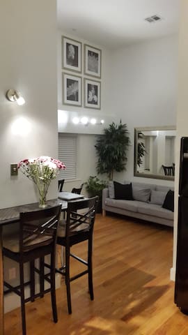 Modern 2BR Williamsburg Loft With a Balcony gallery image 2