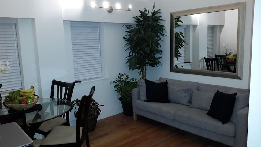 Modern 2BR Williamsburg Loft With a Balcony