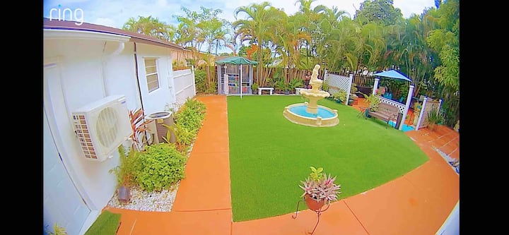 Multi Or Large Family Rental-house/studio Combo - Kendall, FL