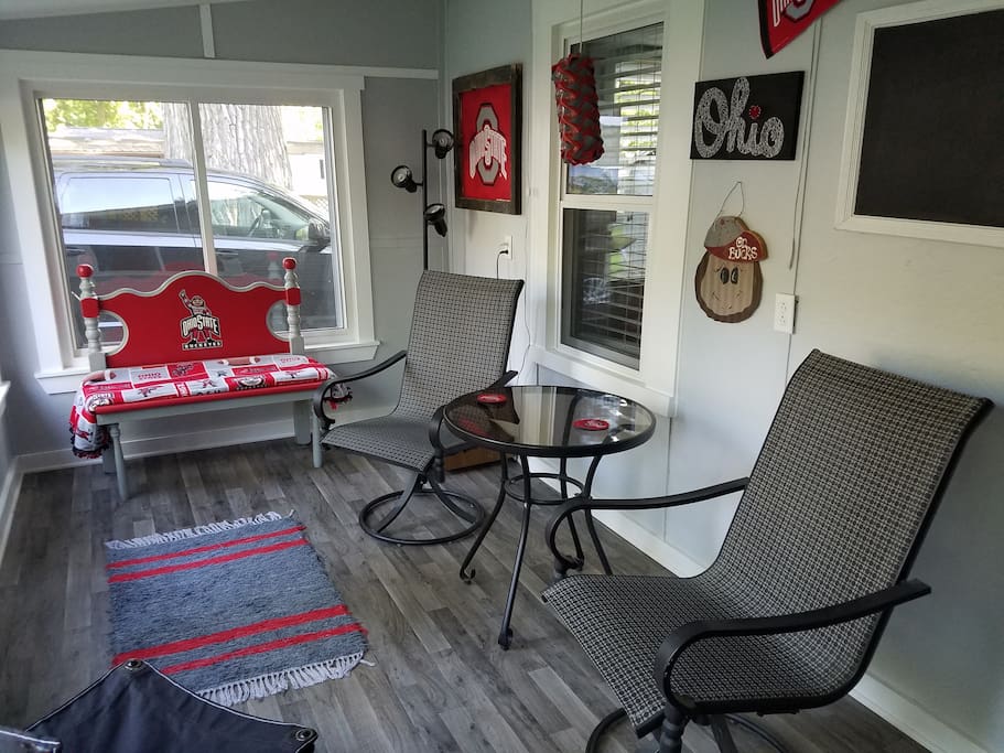 Porch - Glassed in