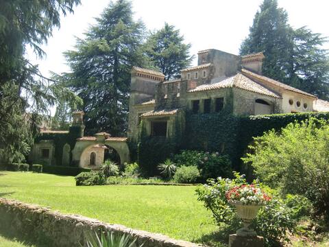 SWEET VILLA BETWEEN VENICE AND THE DOLOMITES "PROSECCO AREA"