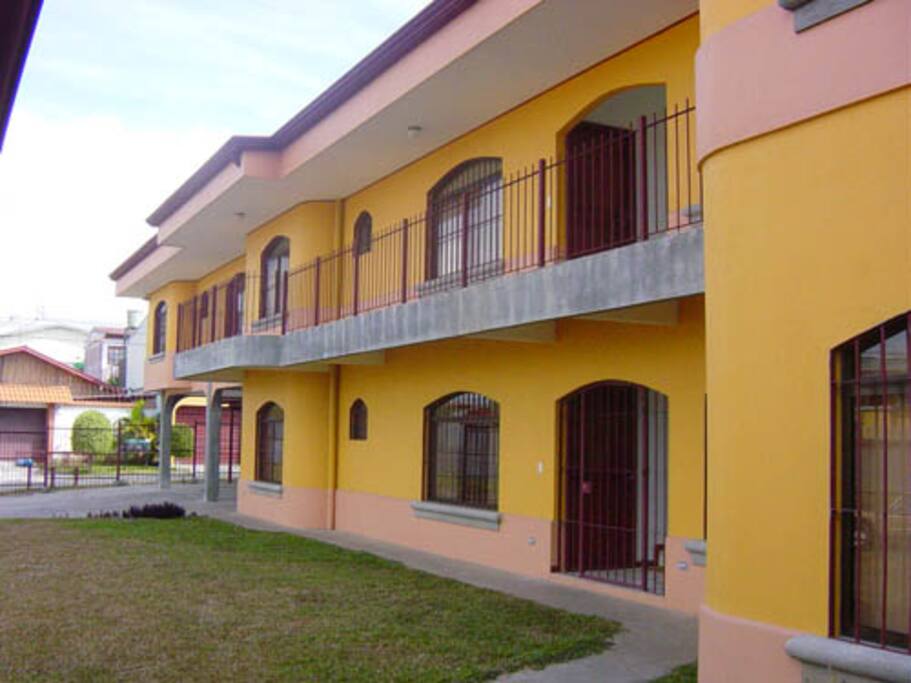 Fachada Condo Casa Inn
