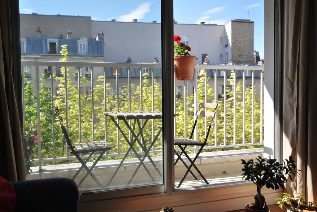 perfect tea/coffee time facing the sun