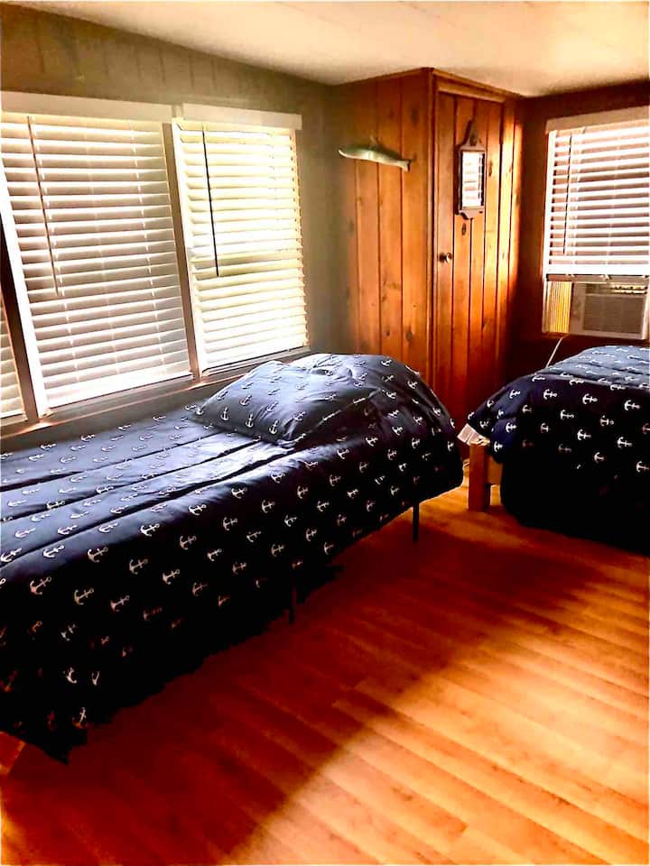 سريران مزدوجان. 