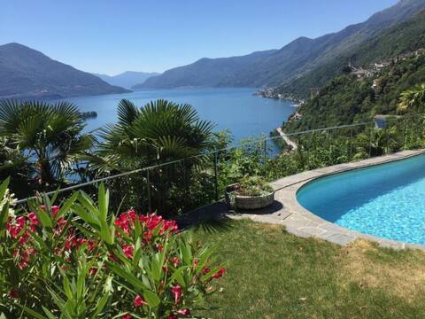 Villa Paradiso NL-00008429