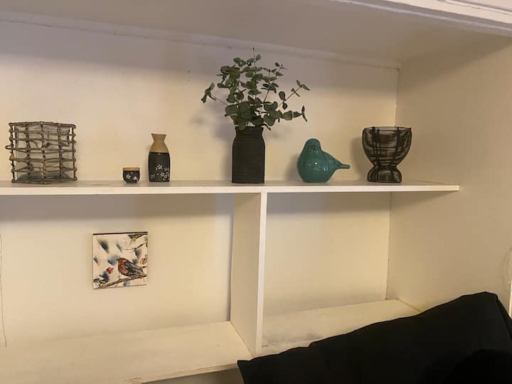 Silver - Serenity In The Heart Of Nob Hill! - アルバカーキ, NM