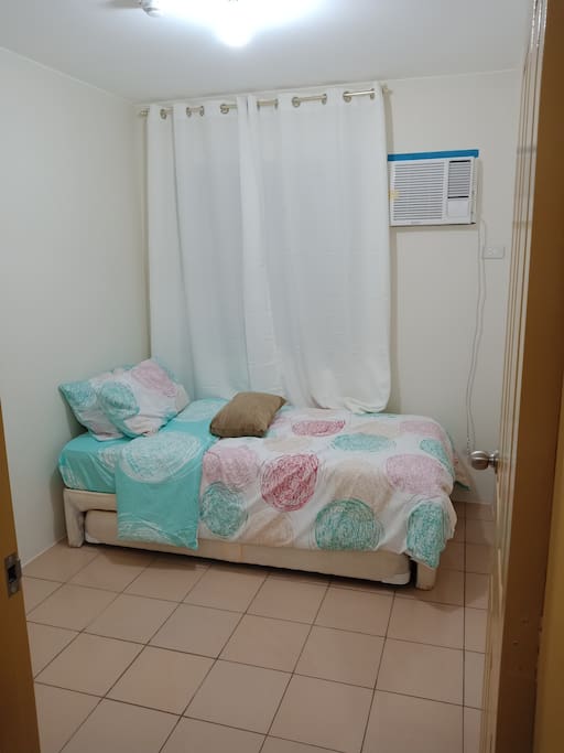 double size bed with pull-out bed