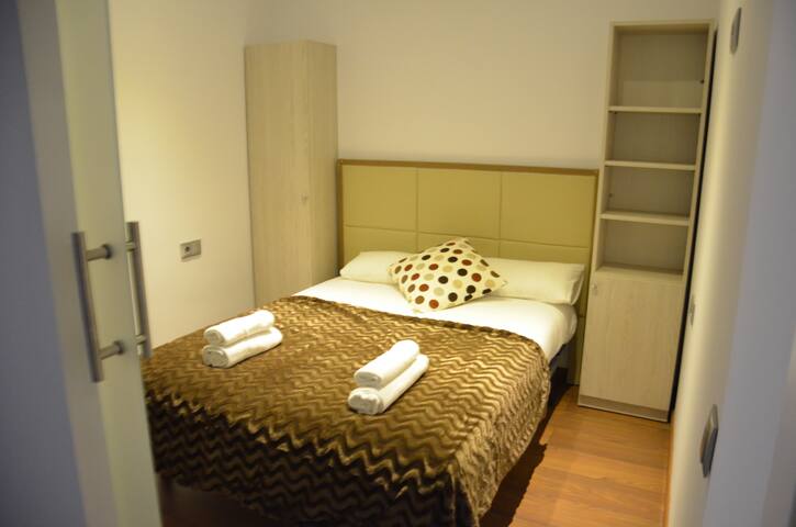 Autèntic Eixample Muntaner gallery image 3