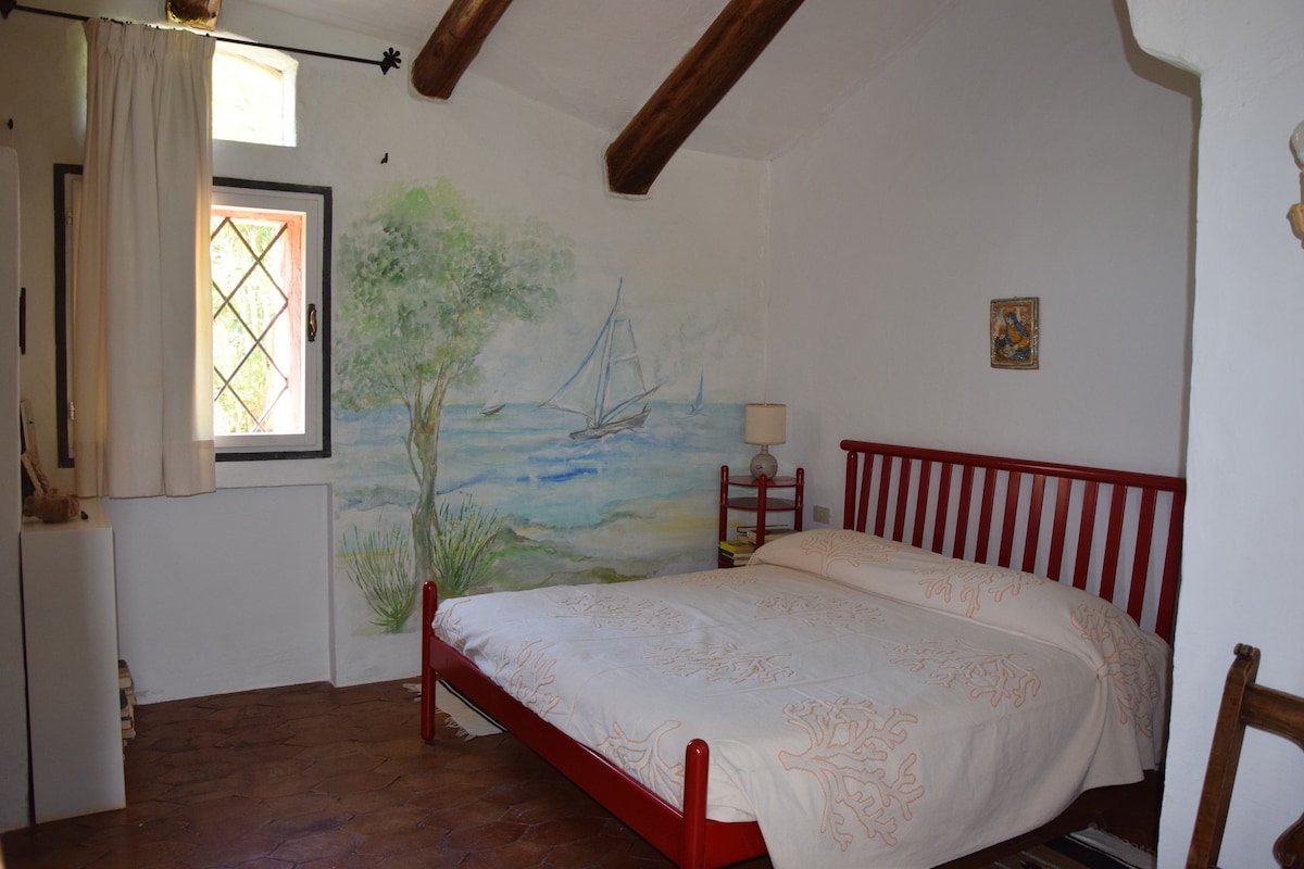 the double bed bedroom