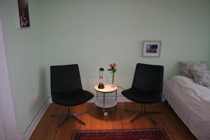 Dejligt værelse lige midt i Århus