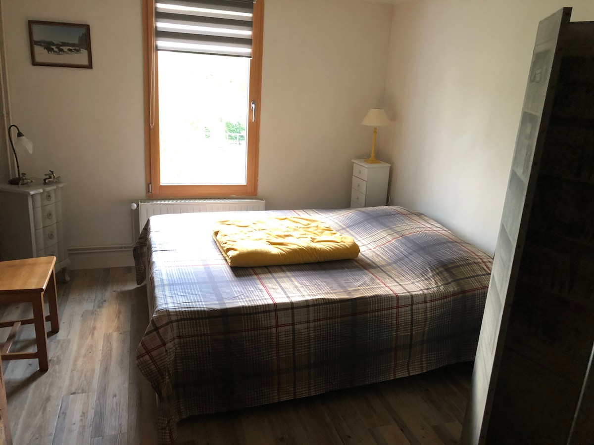 غرفة النوم 1