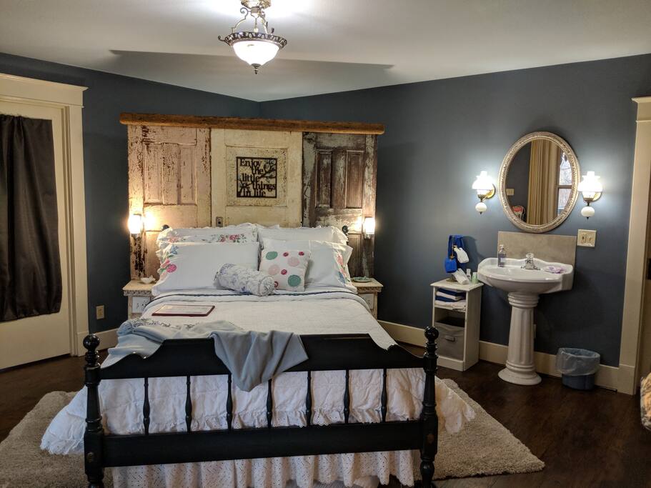 top 28 not shabby ks cross creek manor quot not 2 shabby quot houses for rent in top 28 top 28 not shabby ks cross creek manor quot not 2 shabby quot houses for rent in top 28