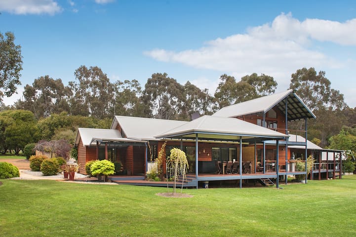 Percheron Place – Margaret River