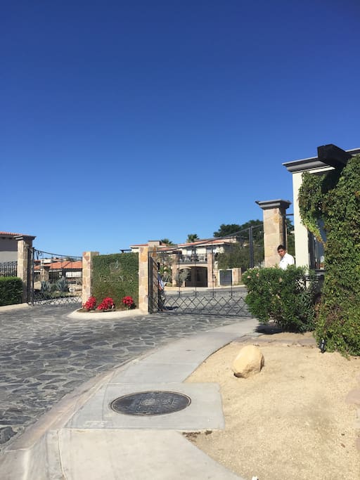 Entrada del fraccionamiento exclusivo