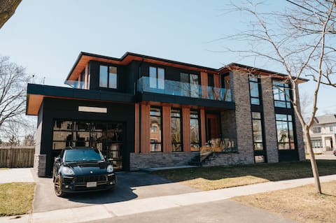 Successful Airbnb property: Basement Apartment - New Build! in Etobicoke Centre