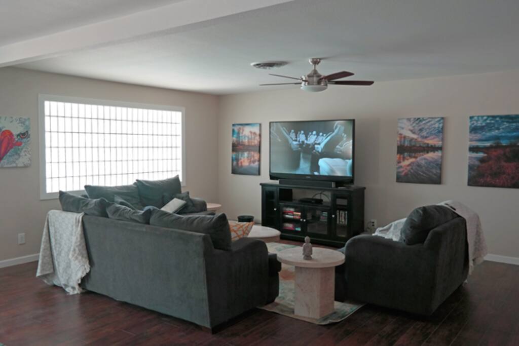 Entertainment Room