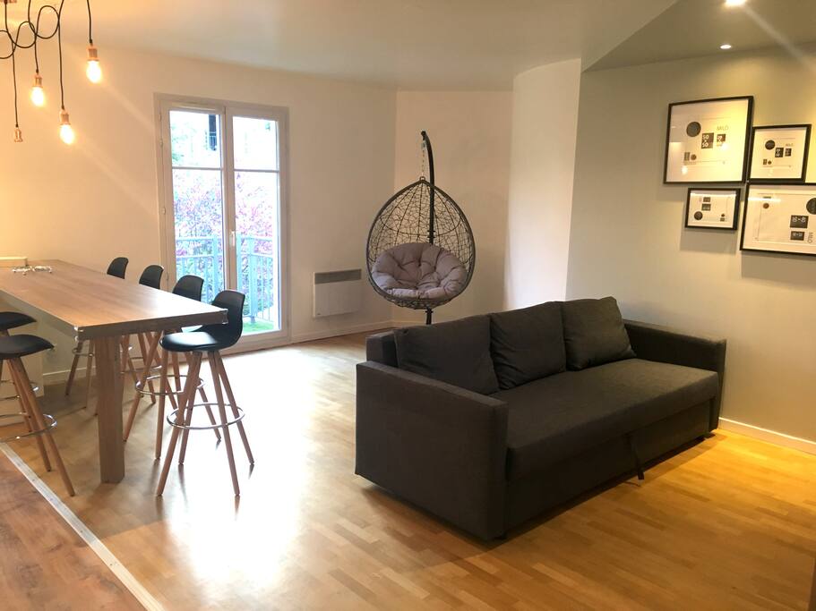 Salon/ Living room