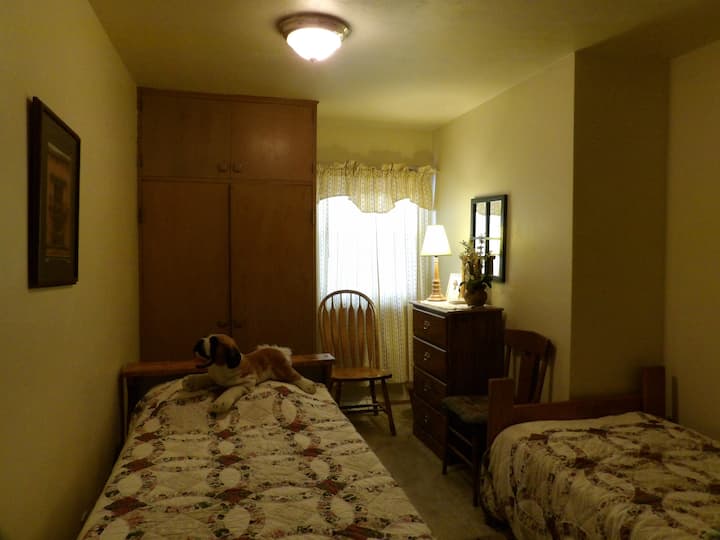 3ER DORMITORIO CON 2 CAMAS INDIVIDUALES