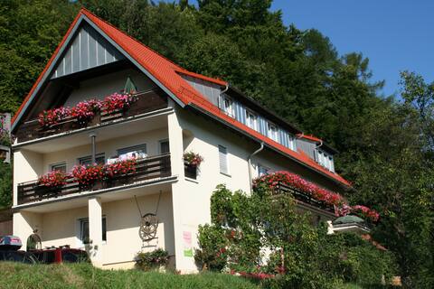 Country holiday near family Porisch
