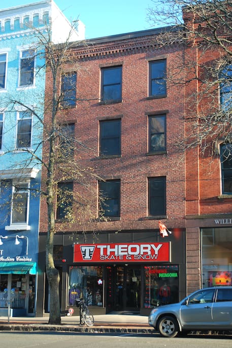 Building & Condo in Heart of Northampton Main St