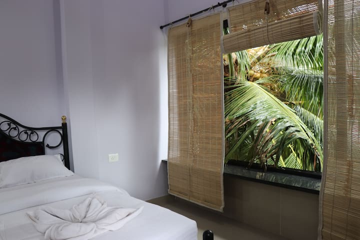 Woodstone Camelot & Terrace Pool /WIFI