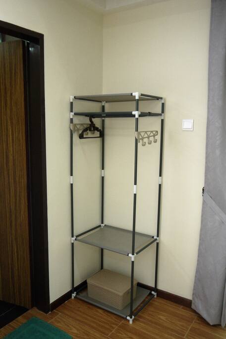 Simple cloth hanger