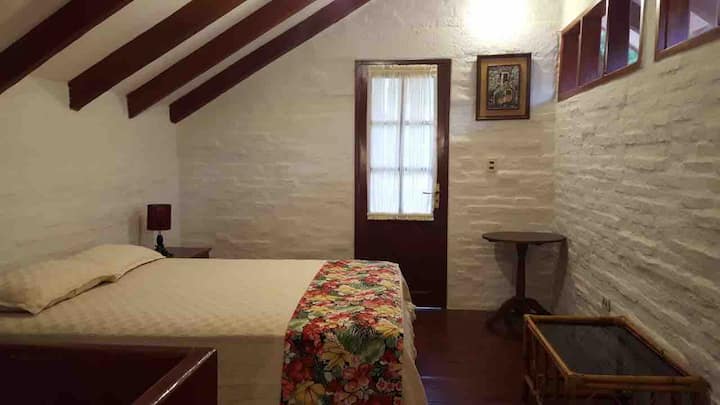 Cama de dos plazas habitación 3 