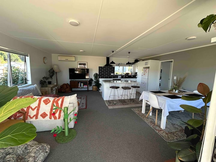 Family home In Tauranga Houses for Rent in Tauranga, Bay of Plenty