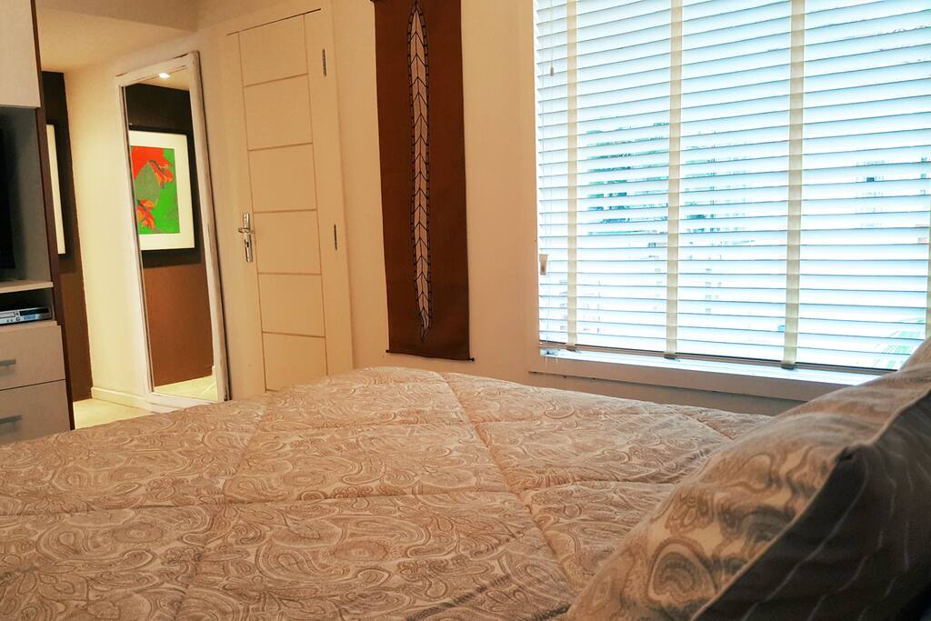 Very cozy suite with air conditioning, minibar and TV