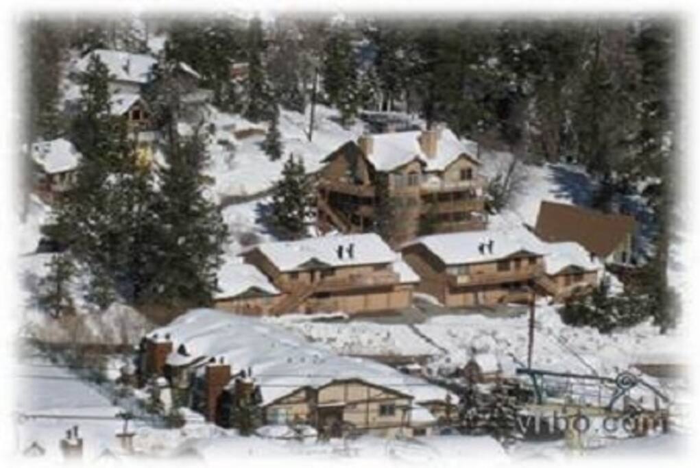 View from ski lifts of Bear View chalets. 2,4 & 6 BRs