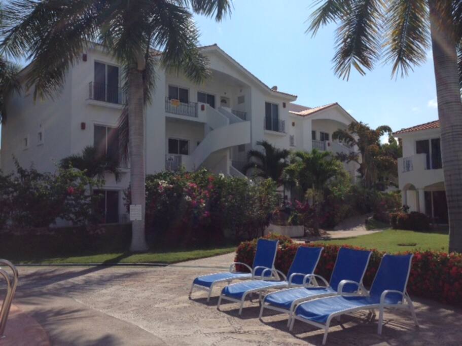 Golf, Beach, Serenity: Condominium in Mazatlan MX - Apartments for Rent