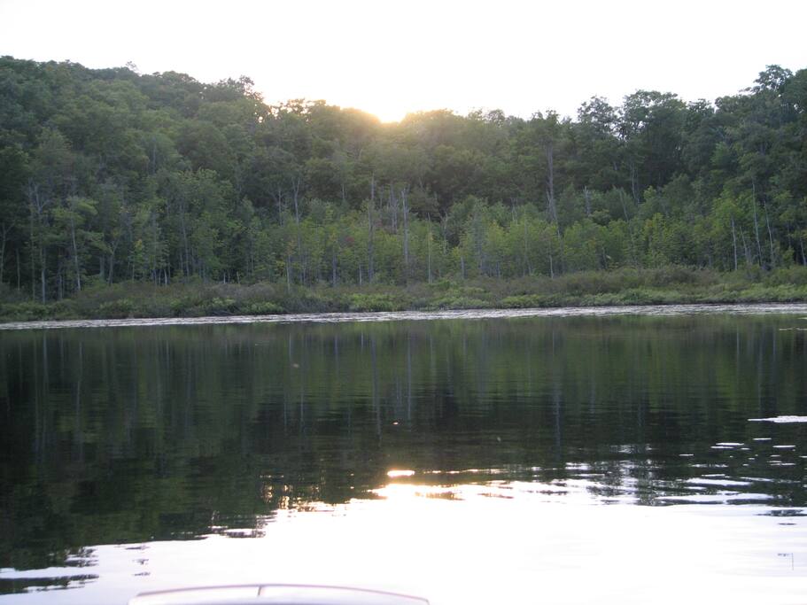 Baysville Retreat on Echo Lake Cabins for Rent in Baysville, Ontario