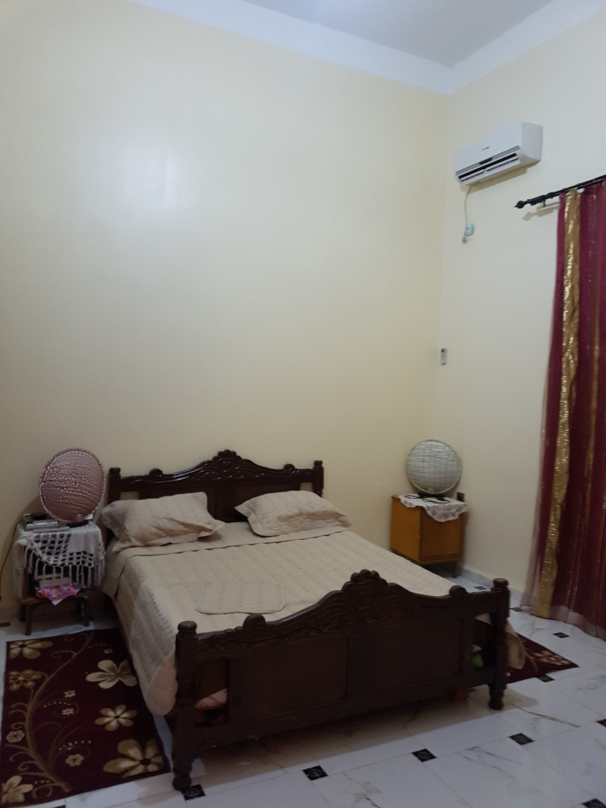 غرفة النوم 2