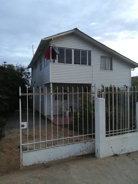 Comfortable house in Algarrobo Norte, central coast.