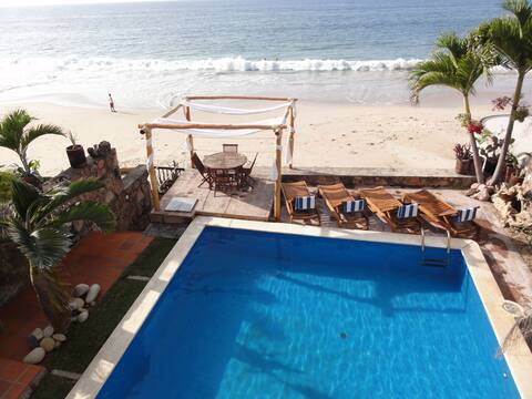 Luxury Beachfront Villa Private Pool & Staff