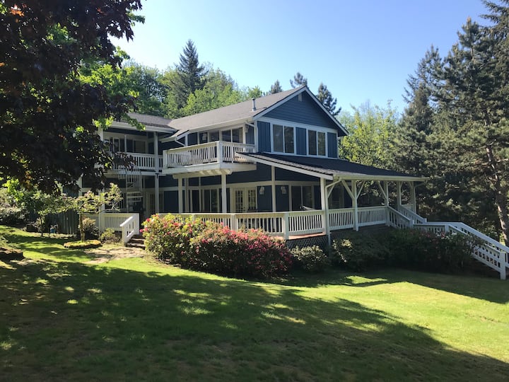 Blueberry Hill House, your home away from home Houses for Rent in