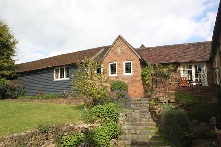 Luxury country stay near Edenbridge, Kent.