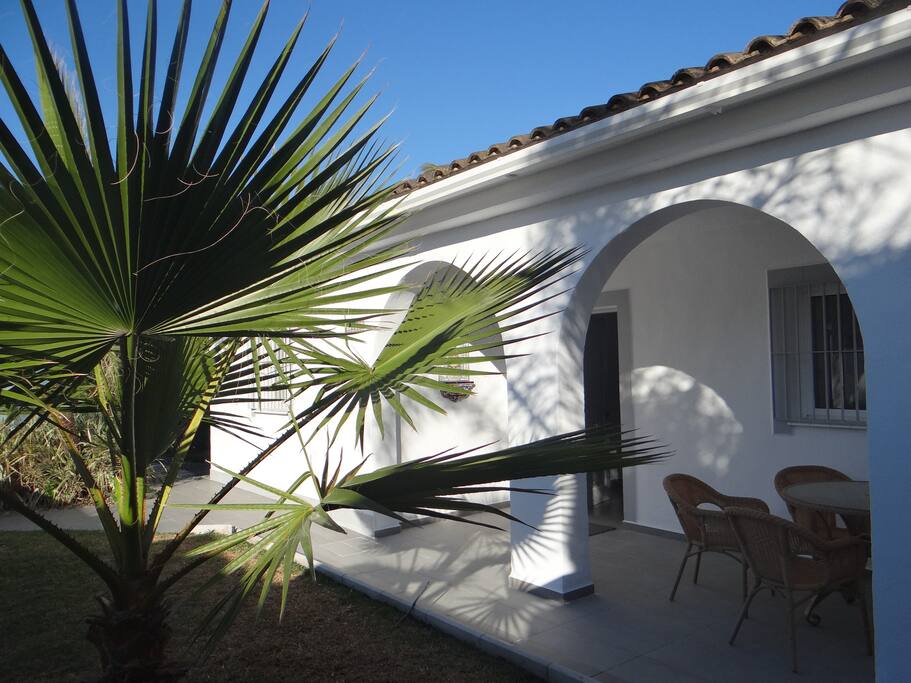 huizen te huur prive belle villa jardin piscine priv 233 e huizen te huur in huizen te huur prive belle villa jardin piscine priv 233 e huizen te huur in